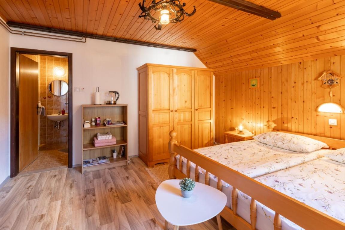 Apartment And Room Mateja Kovacic Bohinj Luaran gambar